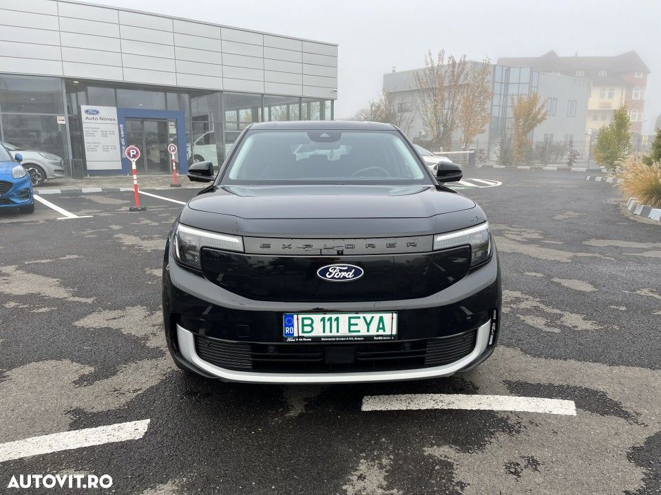 Ford Explorer RWD 77 kWh Extended Range Premium - 9