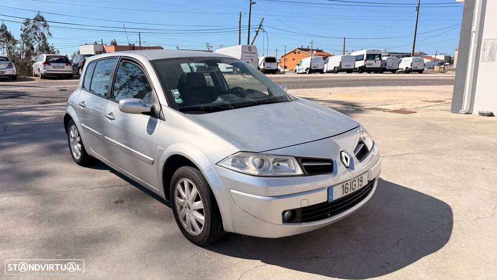 Renault Mégane 1.5 dCi Dynamique - 3