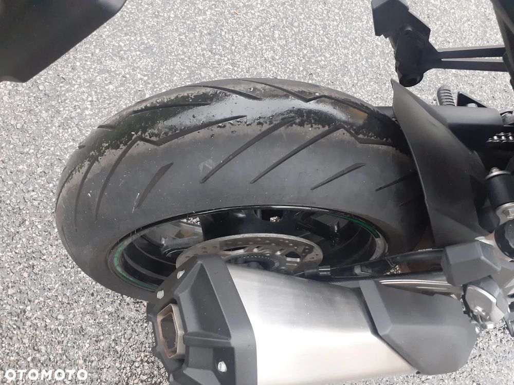 Kawasaki Ninja 1000 SX - 5