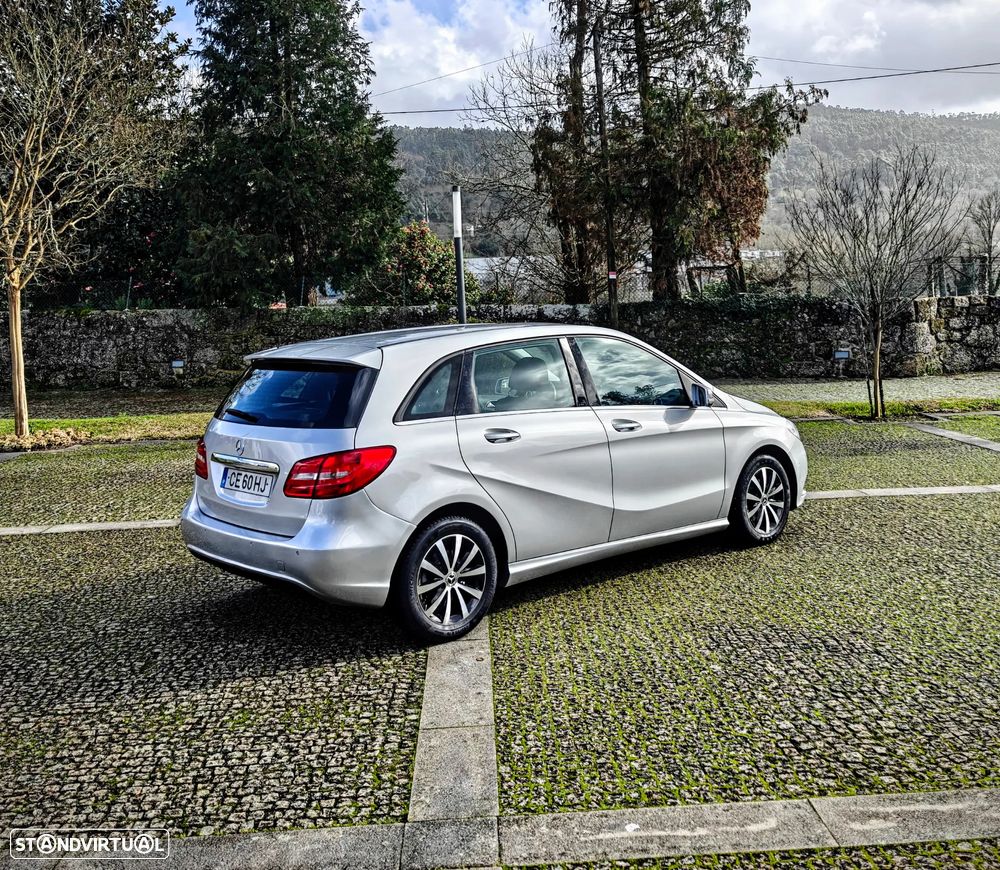 Mercedes-Benz B 180 d AMG Line Aut. - 3