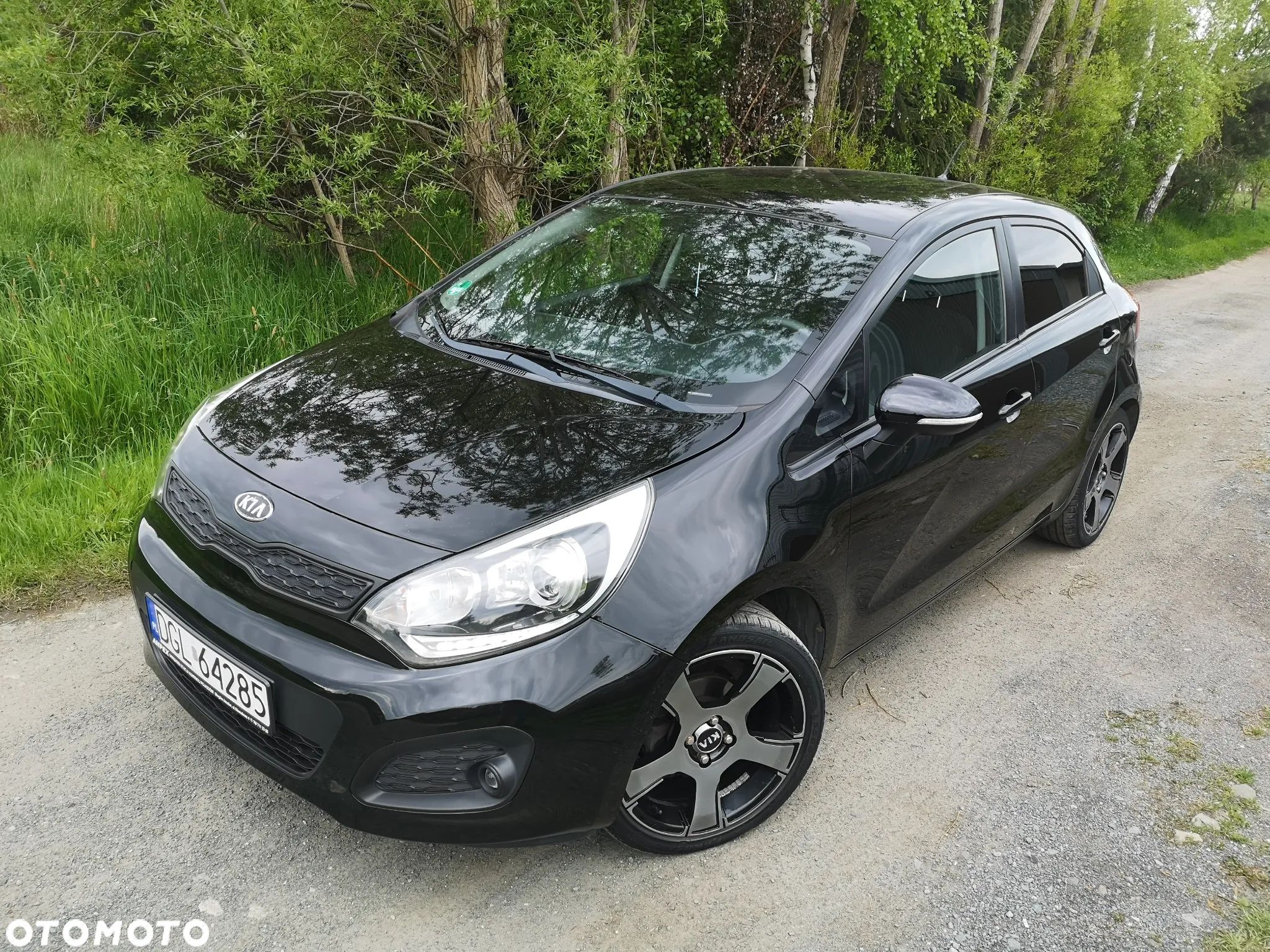 Kia Rio - 1