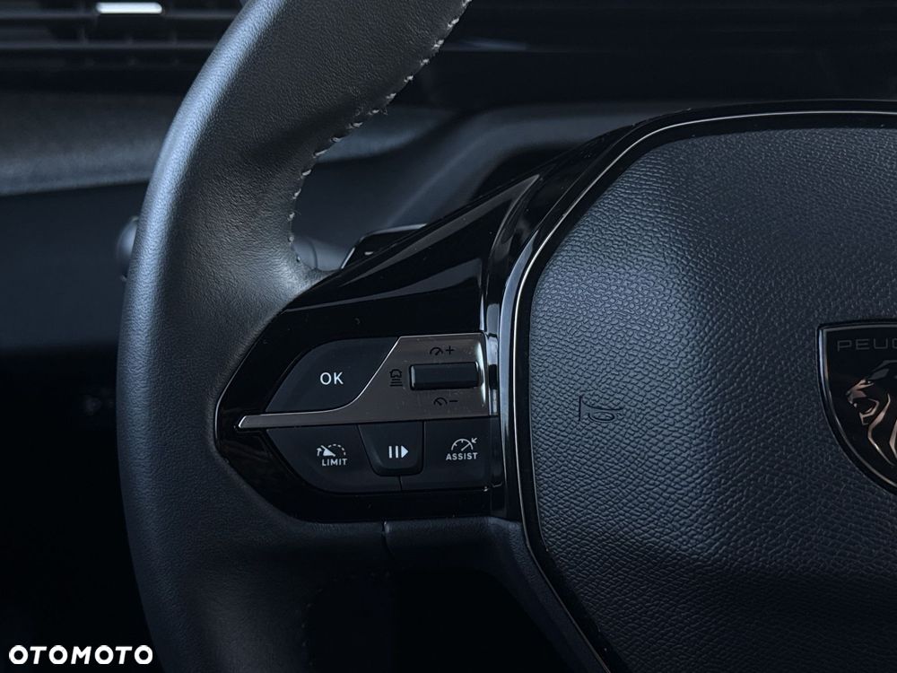 Peugeot 308 1.5 BlueHDi Allure S&S EAT8 - 37