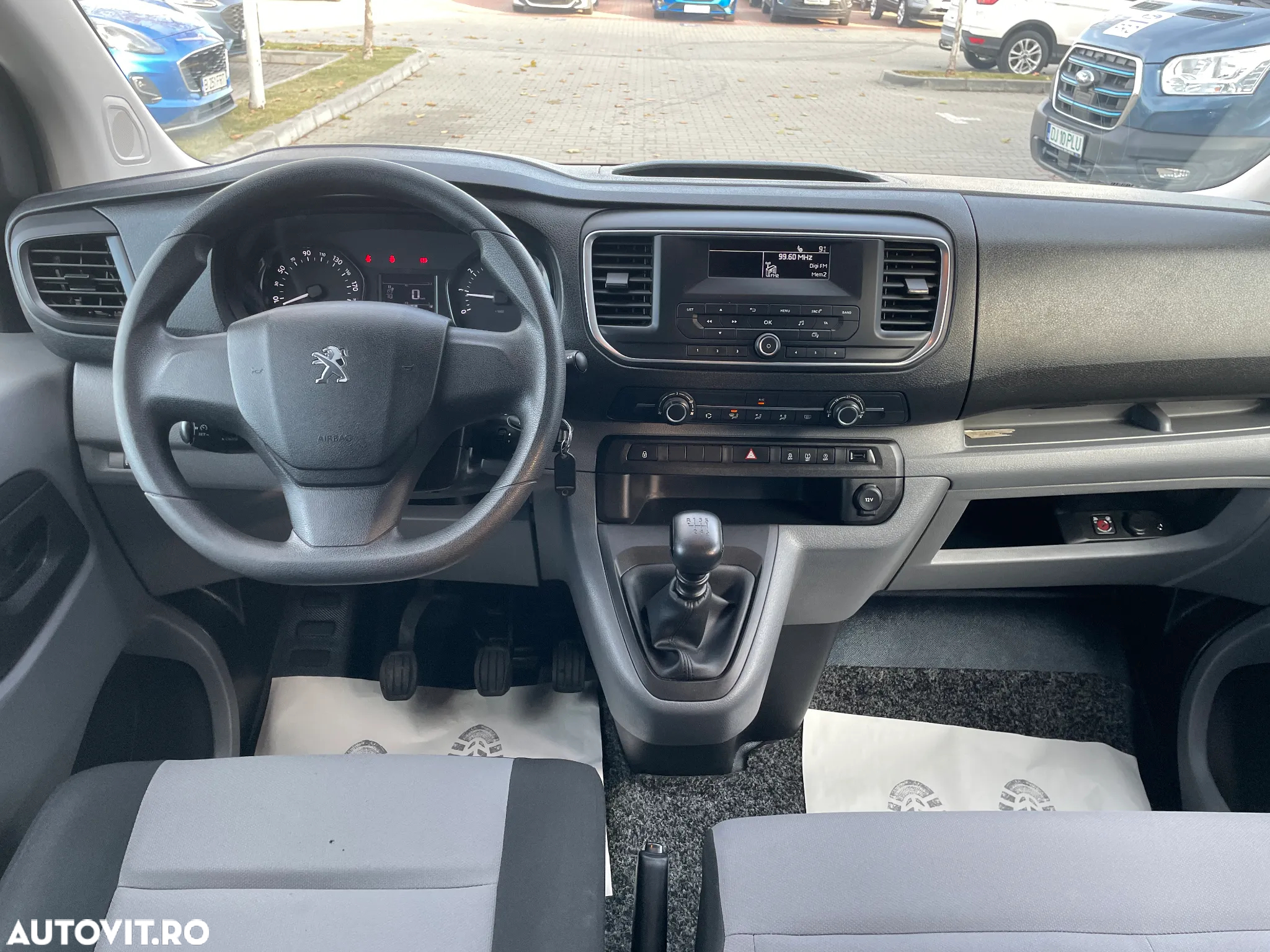 Peugeot Expert - 14
