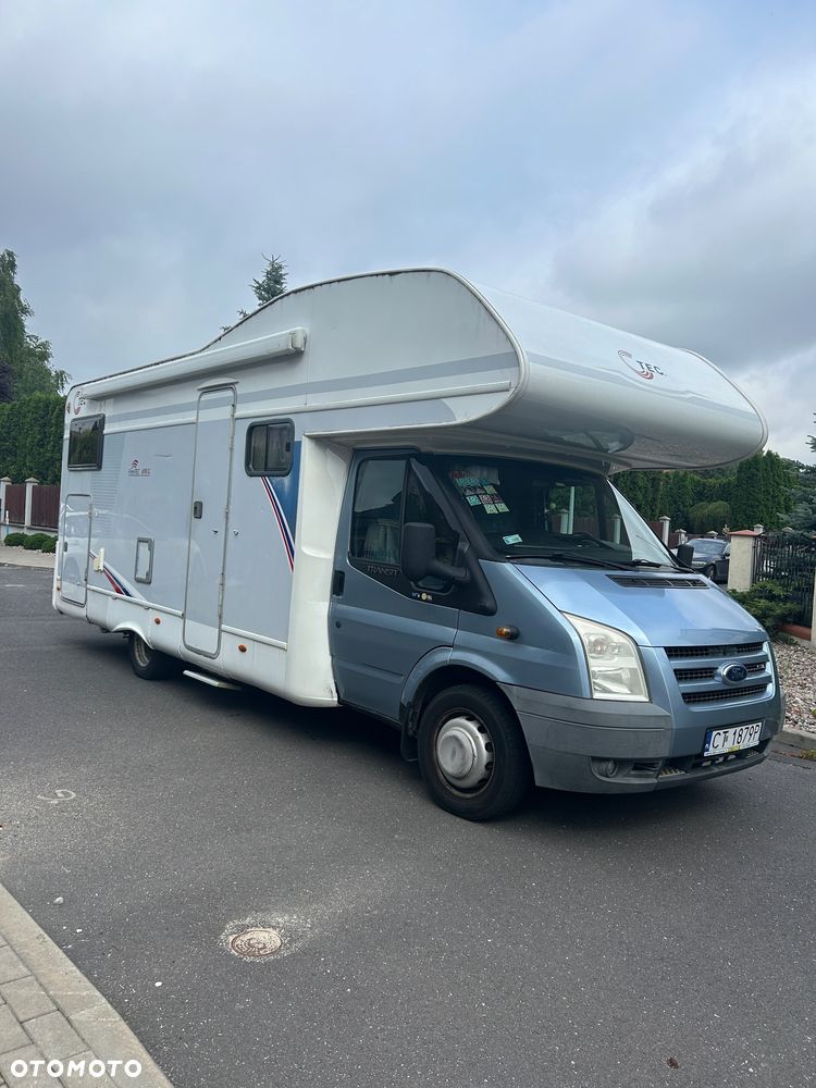 Ford Transit - 1