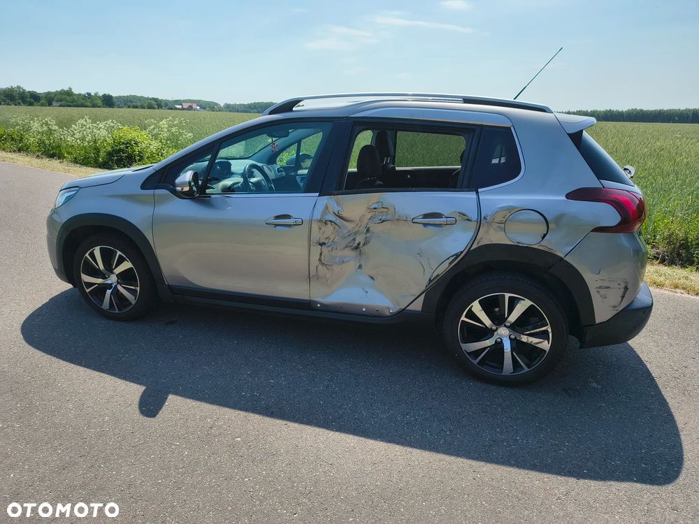 Peugeot 2008 1.6 BlueHDi Allure - 8