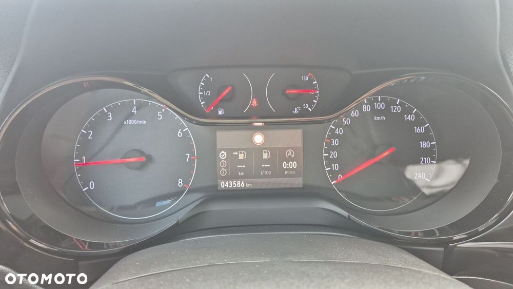 Opel Corsa - 12