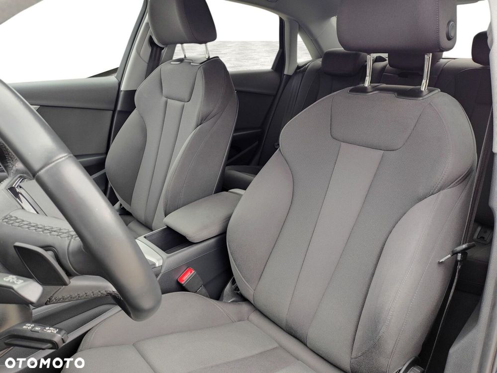 Audi A4 - 10