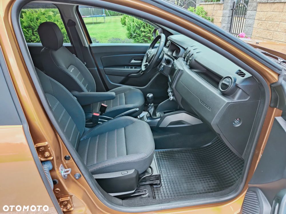 Dacia Duster 1.3 TCe FAP Prestige - 26