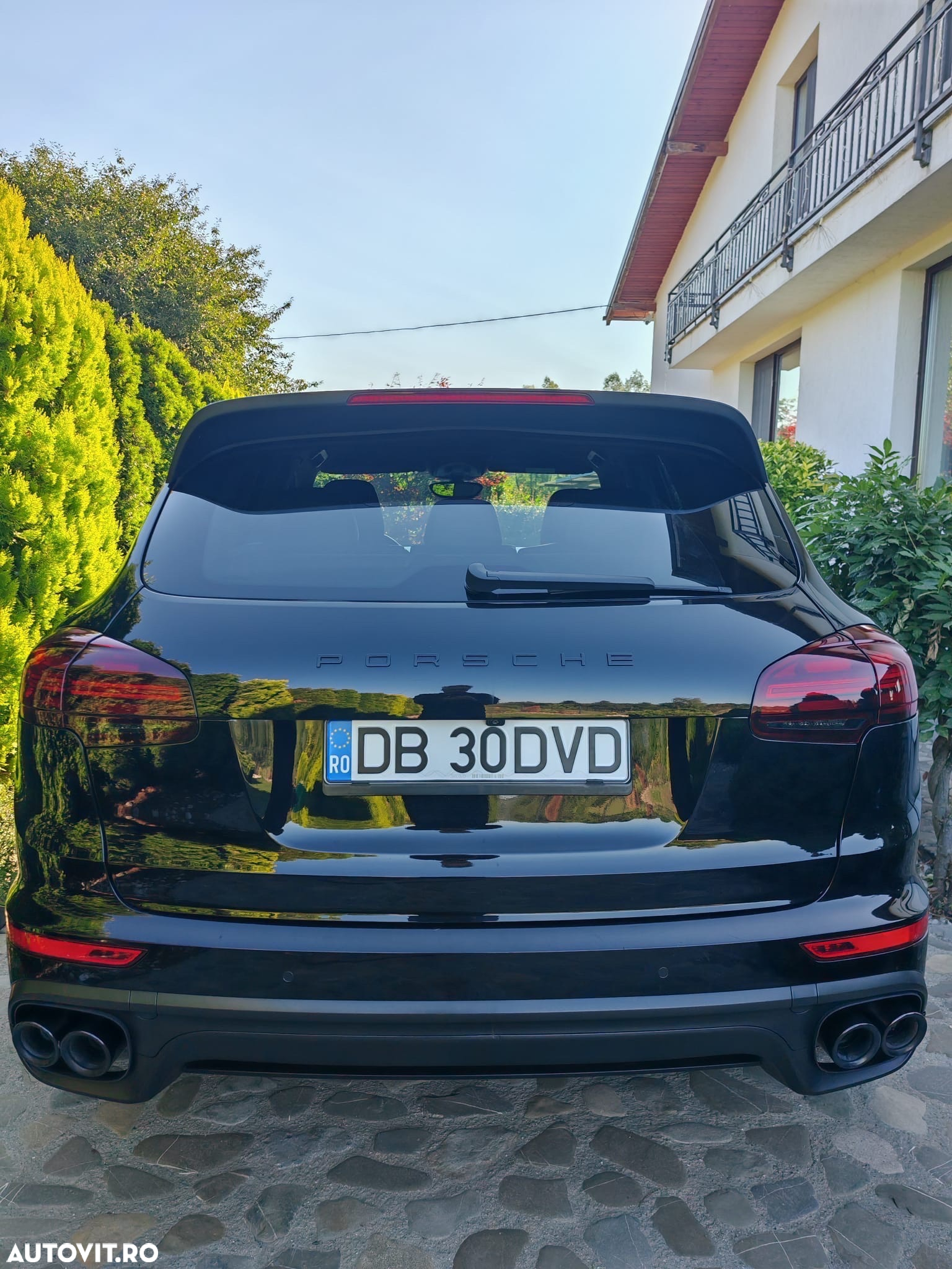 Porsche Cayenne 3.0 L - 13