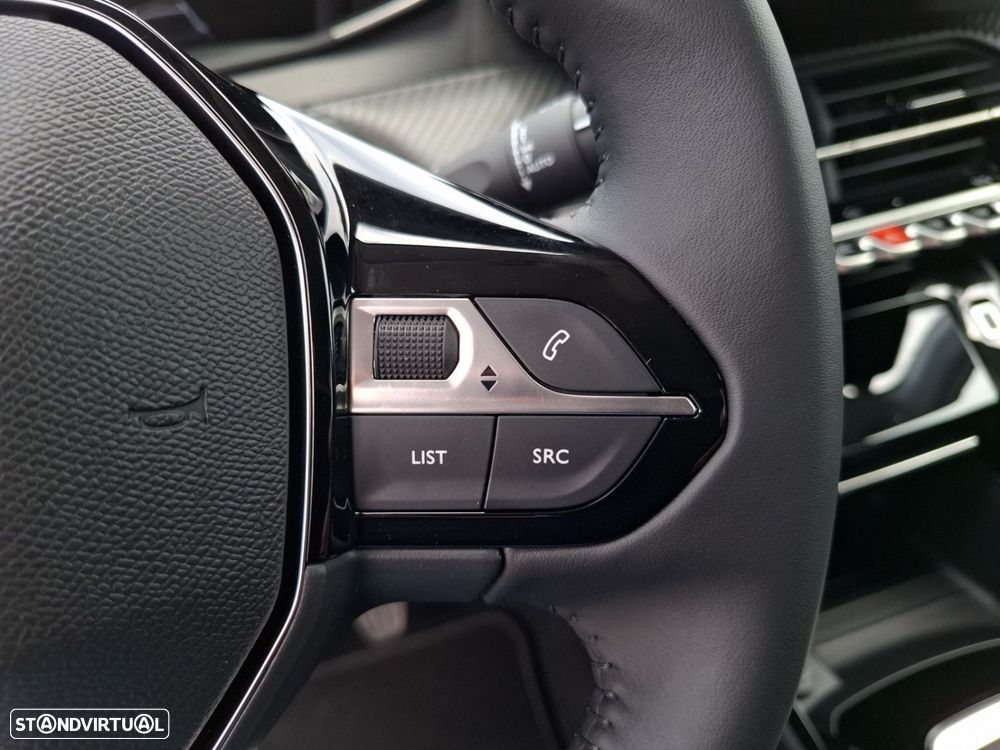 Peugeot 208 1.2 PureTech Allure - 12