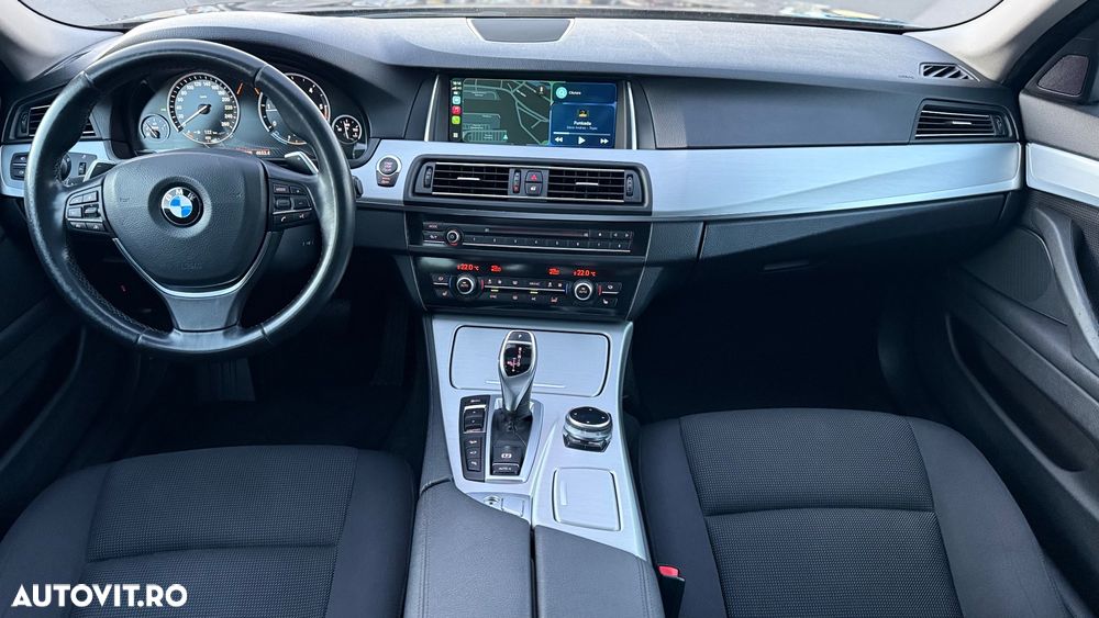 BMW Seria 5 525d xDrive AT - 13