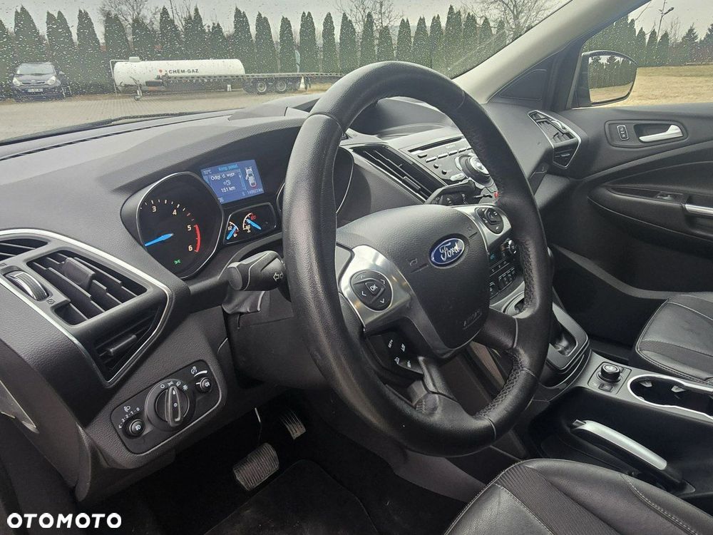 Ford Kuga - 17