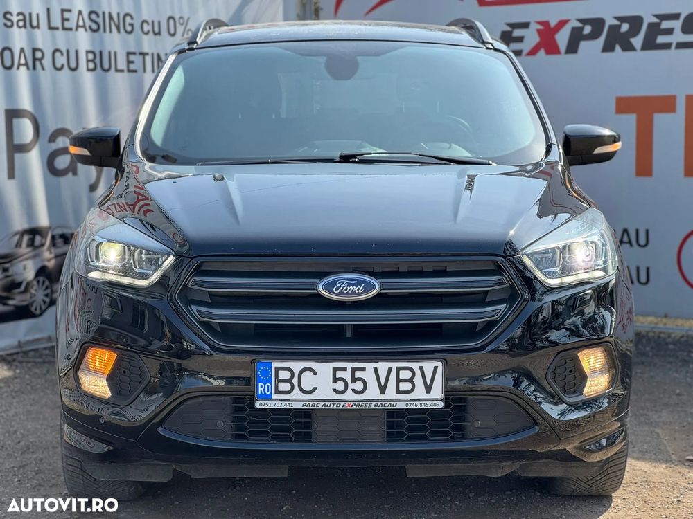 Ford Kuga 2.0 TDCi 4WD Powershift ST-Line - 11