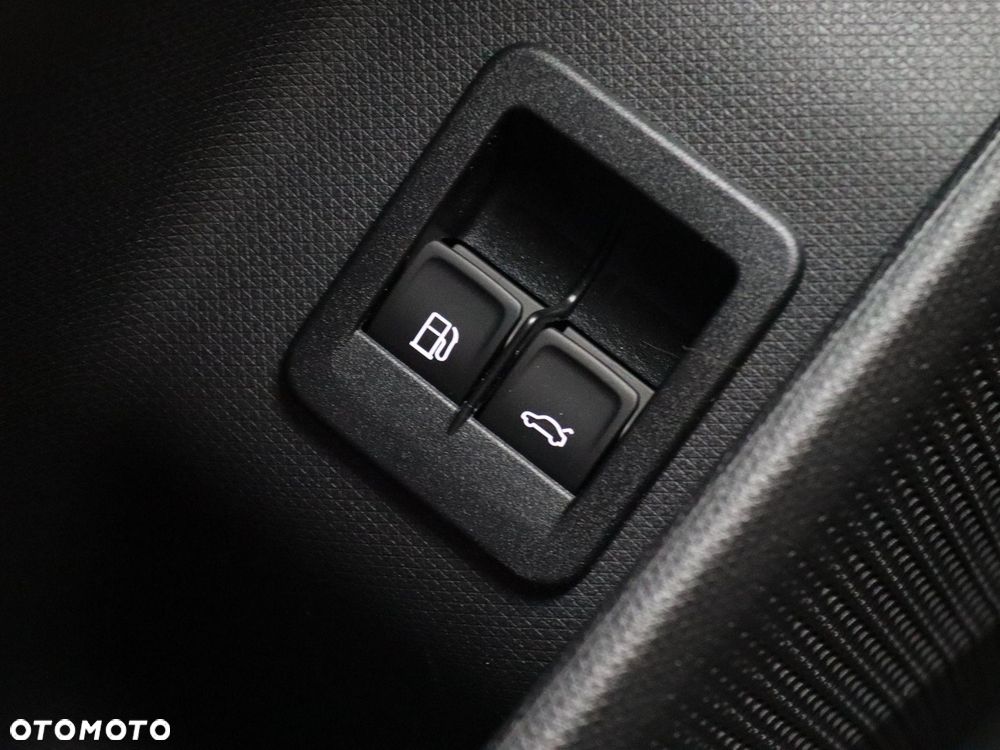 Cupra Terramar 1.5 e-Hybrid DSG VZ - 30