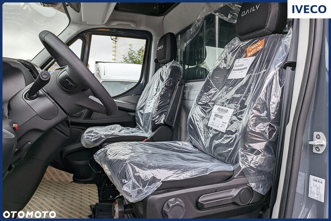 Iveco Daily 70C18 Zabudowa 15EP 180KM - 24