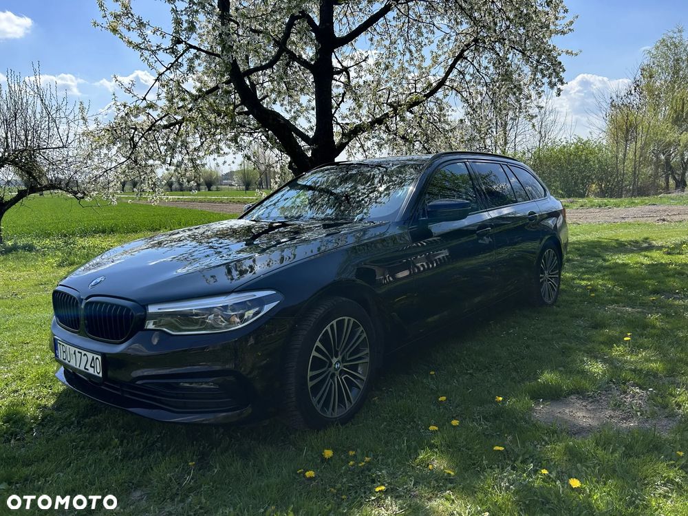 BMW Seria 5 520d xDrive Sport Line - 5
