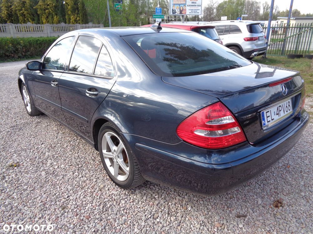 Mercedes-Benz Klasa E 200 CDI Elegance DPF - 3