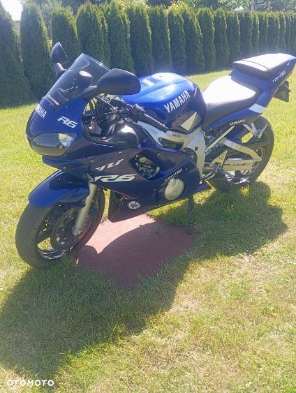 Yamaha YZF - 1