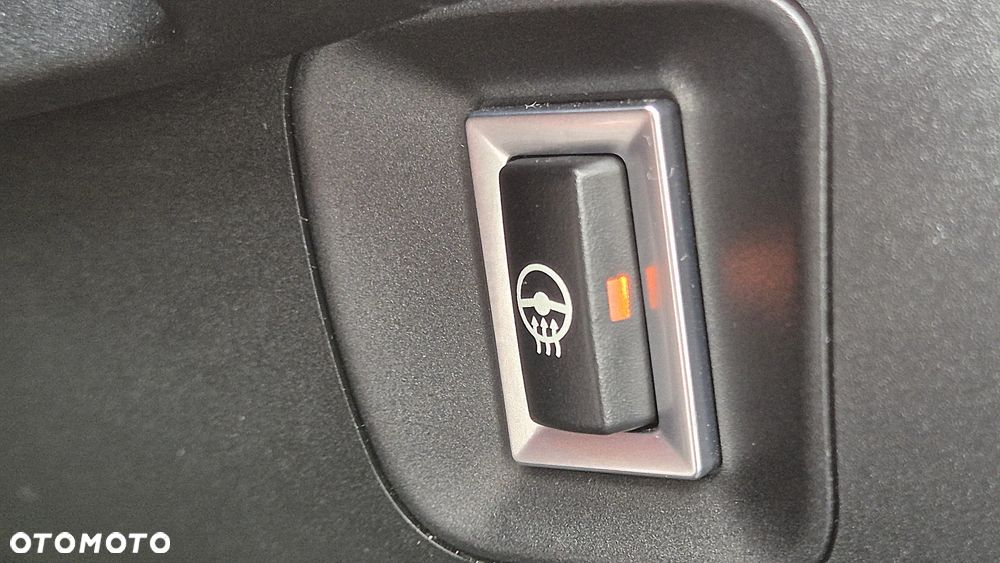 BMW Seria 1 118d Sport Line Shadow - 20