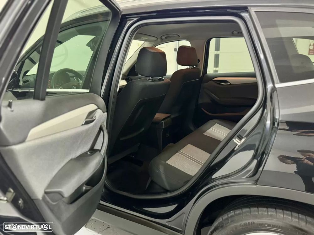 BMW X1 16 d sDrive Line Sport - 46