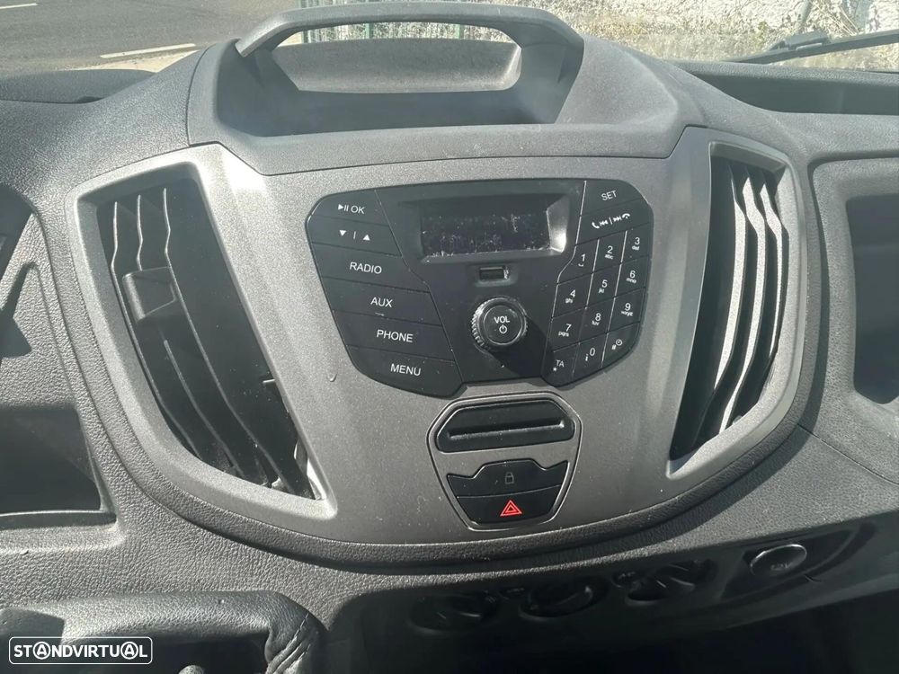 Ford Transit Outro - 18