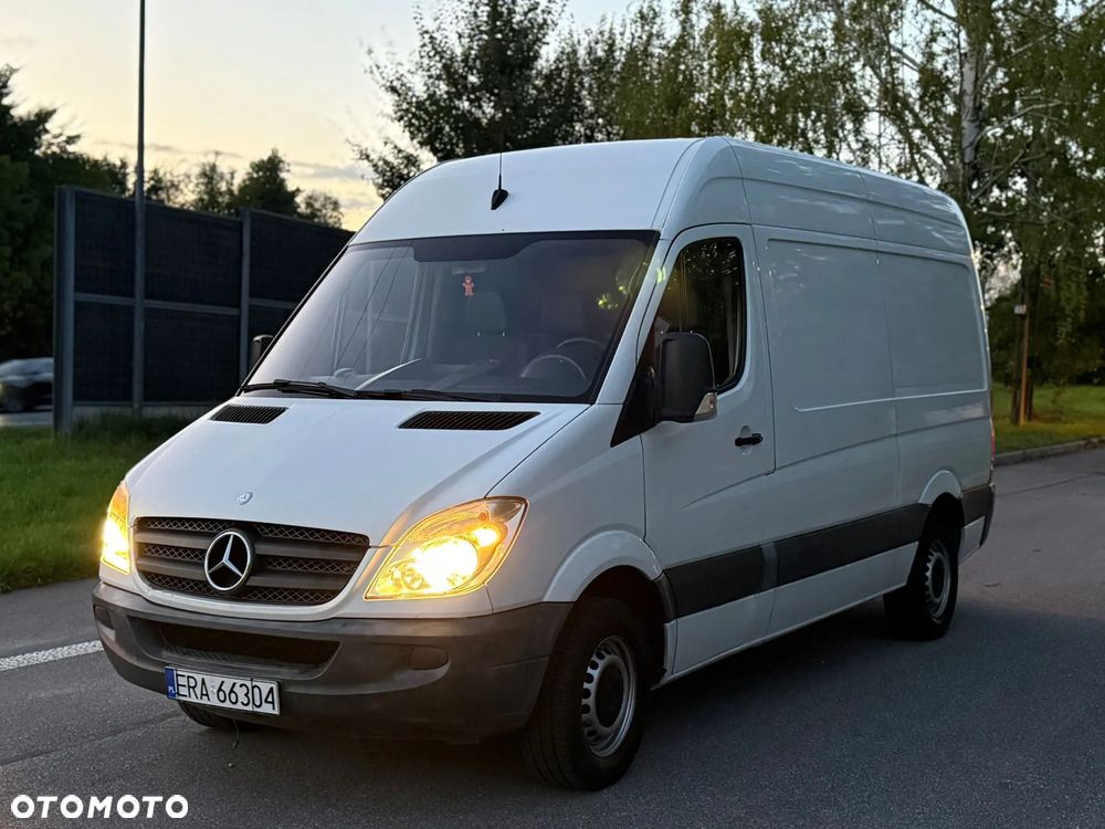 Mercedes-Benz 311 CDI - 4