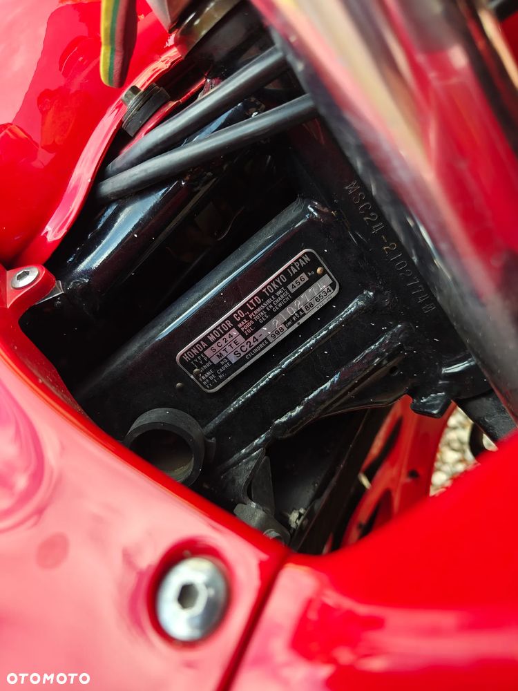 Honda CBR - 8