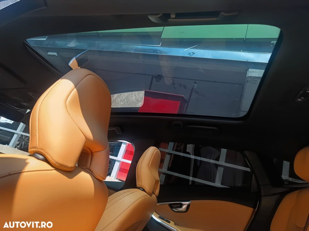 Volvo V40 D2 Inscription - 7