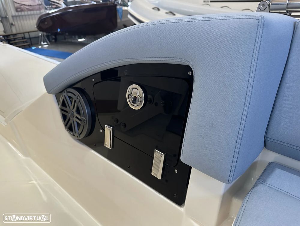Outra não listada Joker Boat Clubman 22 Plus - 16