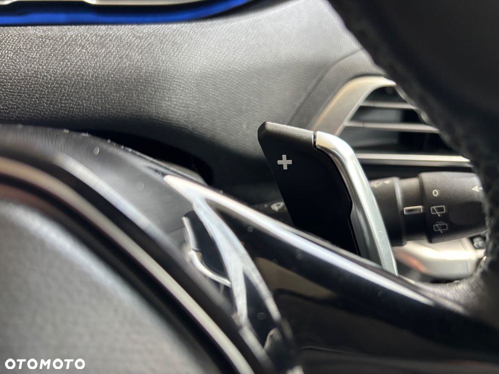 Peugeot 3008 1.2 PureTech Crossway S&S EAT6 - 27