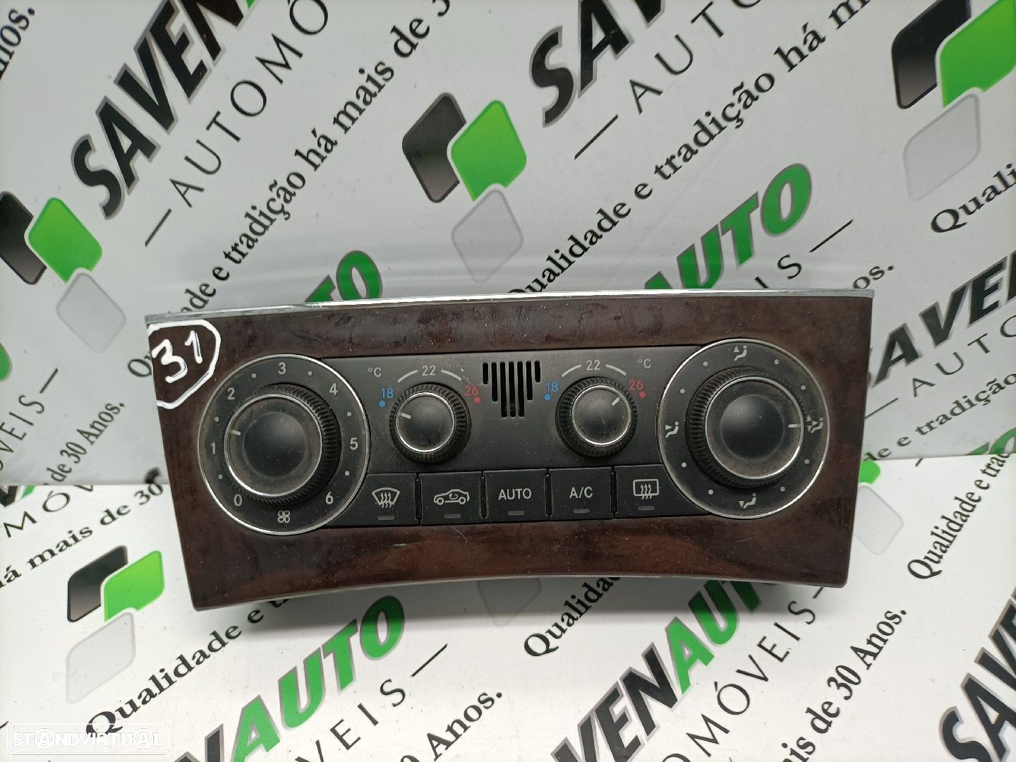 Comando / Botão De Sofagem / Climatronic Mercedes-Benz C-Class (W203) - 1
