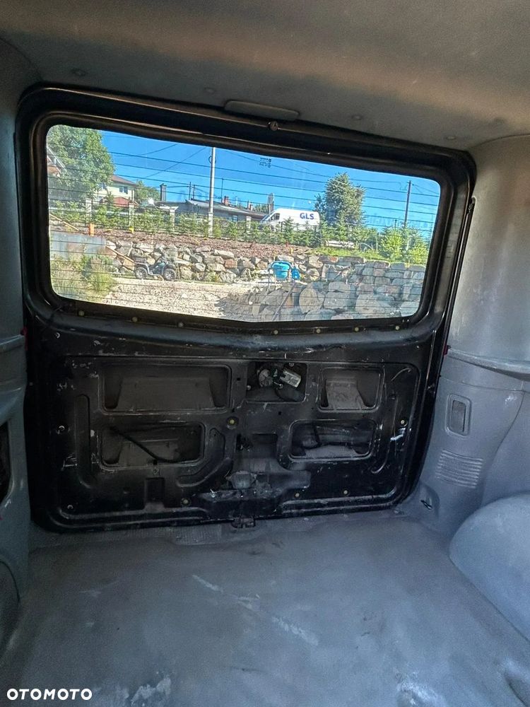 Renault Trafic Passenger - 12