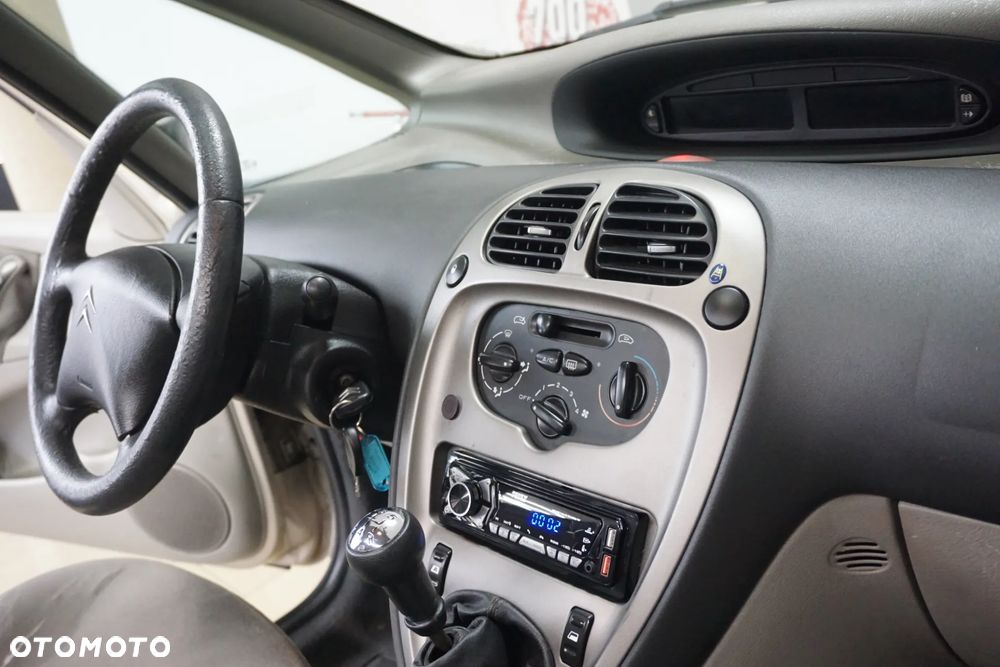 Citroën Xsara Picasso Confort - 18