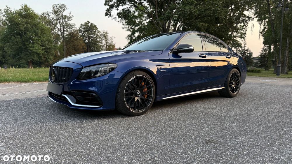 Mercedes-Benz Klasa C 63 S AMG 9G - 3