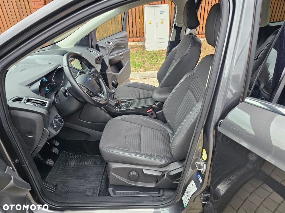 Ford Kuga 2.0 TDCi FWD Titanium Plus - 10