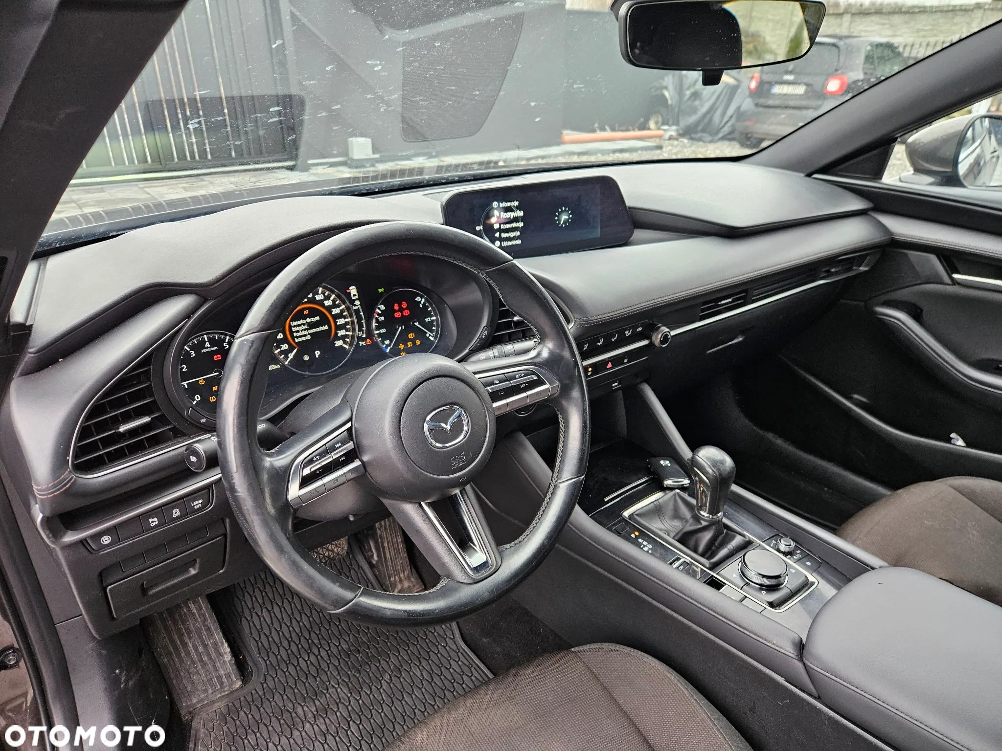 Mazda 3 - 15