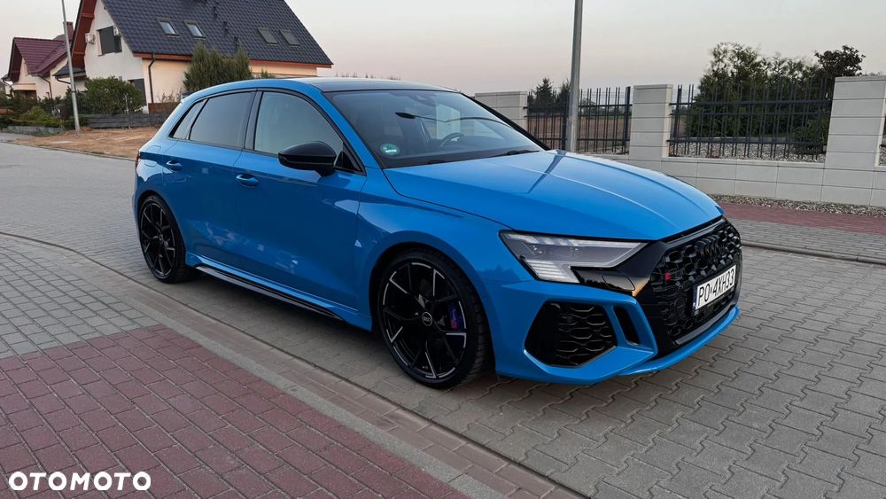Audi RS3 Sportback - 1