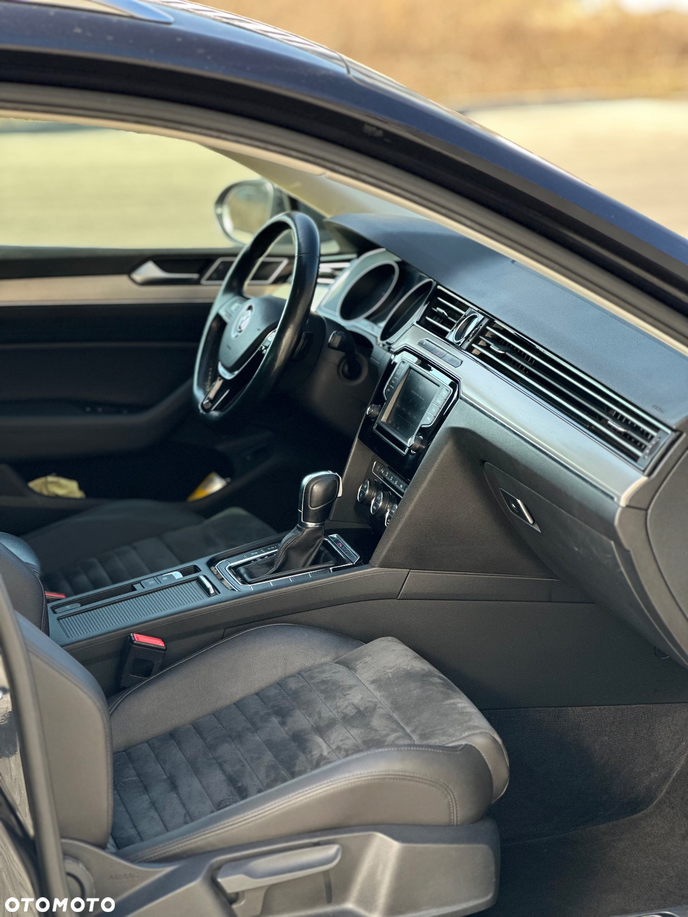 Volkswagen Passat 2.0 TDI BMT 4Mot Highline DSG - 11