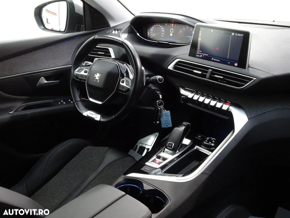 Peugeot 3008 1.2 PureTech Turbo S&S EAT6 GT-Line - 7