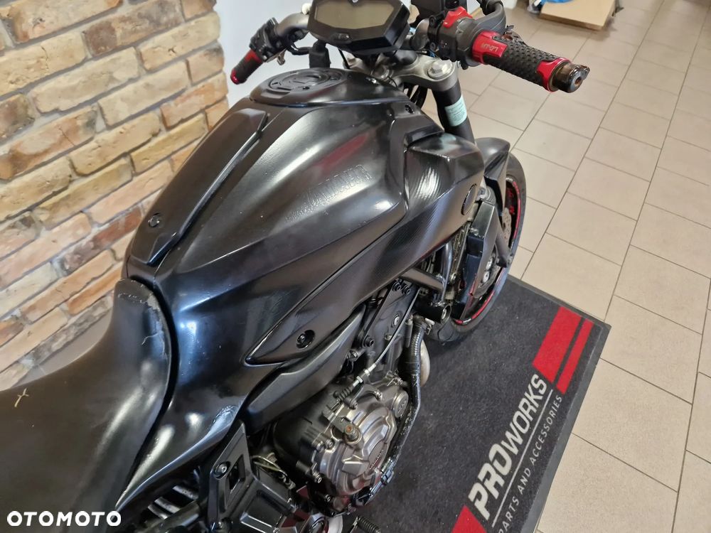 Yamaha MT - 21