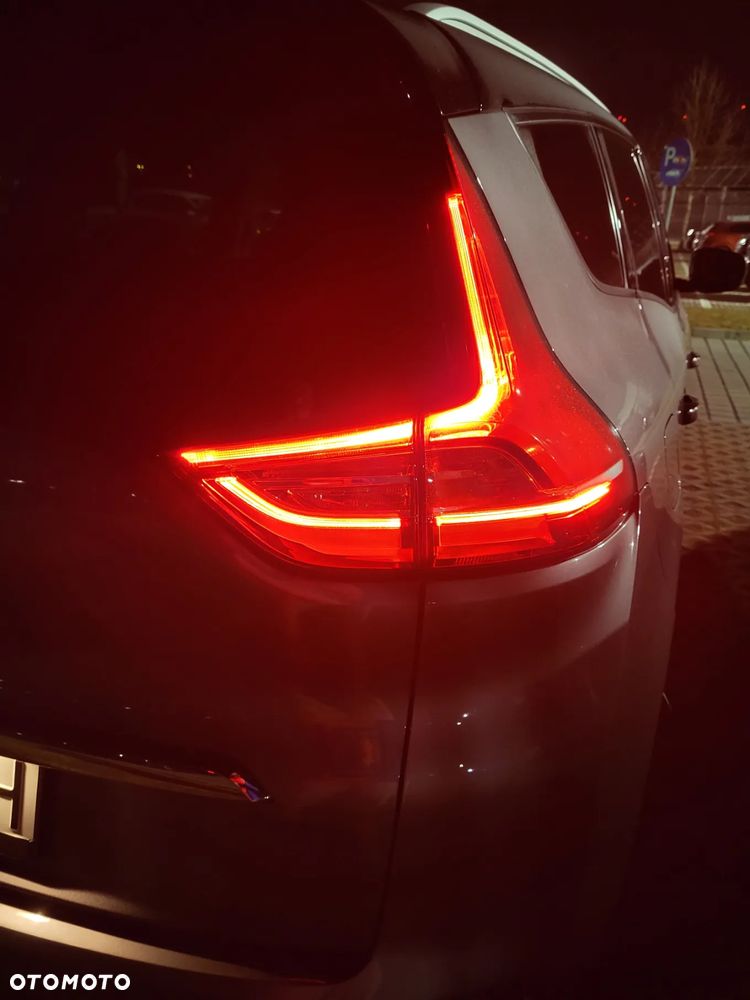 Renault Scenic BLUE dCi 120 BOSE EDITION - 21