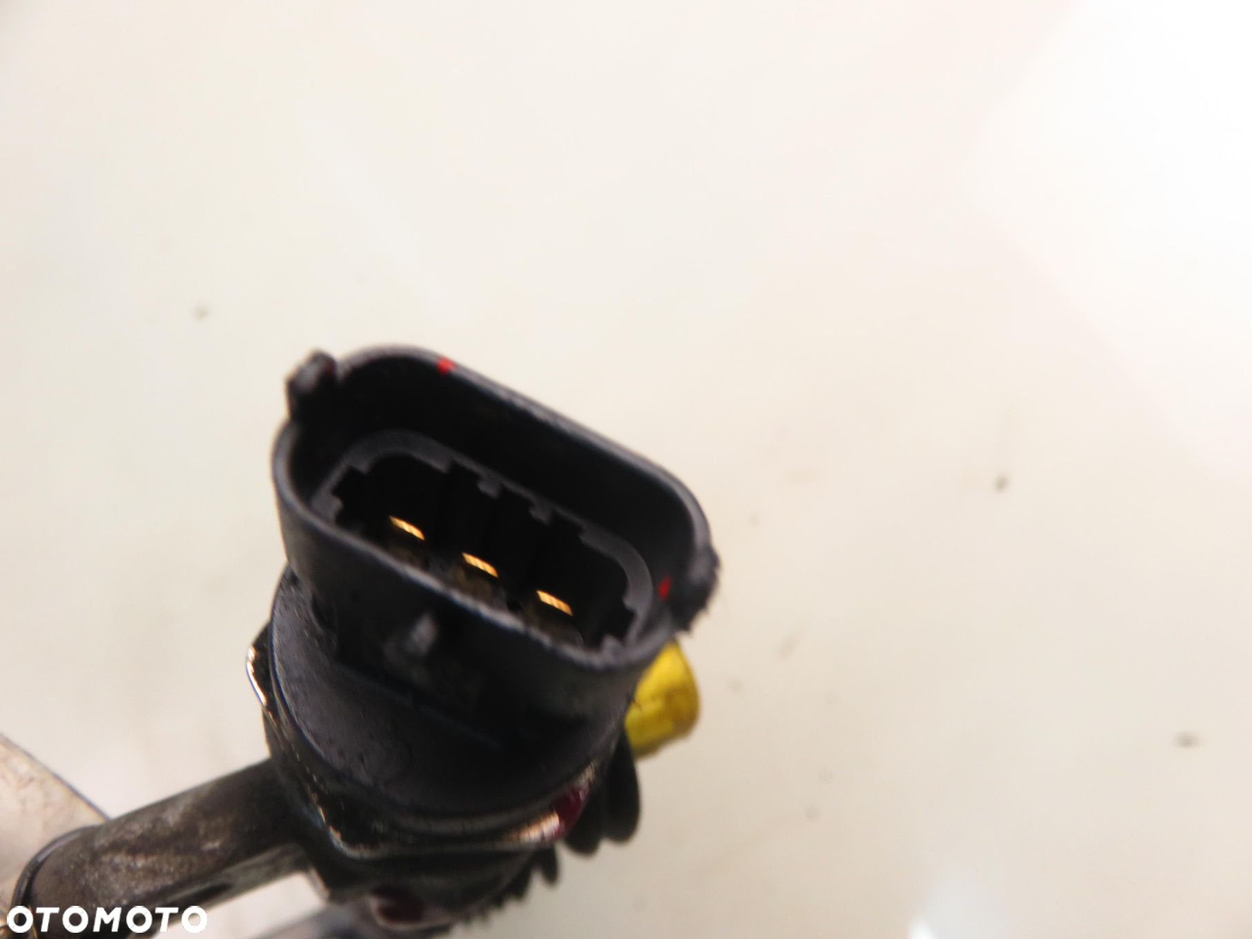 LISTWA WTRYSKOWA INFINITI M 30d  0445216032 8201004395A 8200880547 V9X - 4
