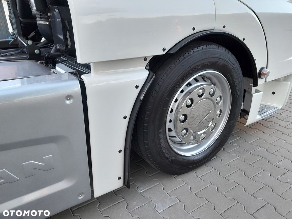 MAN TGX 24.470 EURO 6D 2020r BDF 6x2 RETARDER / KLIMATYZACJA POSTOJOWA - 13