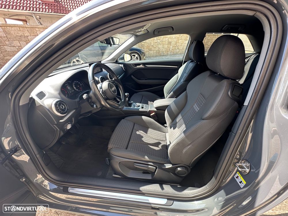 Audi A3 1.6 TDI Sport - 11