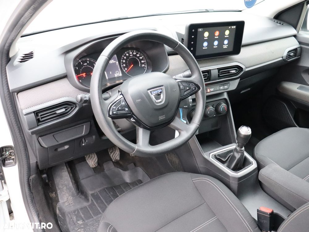Dacia Logan TCe 90 MT6 Comfort - 9