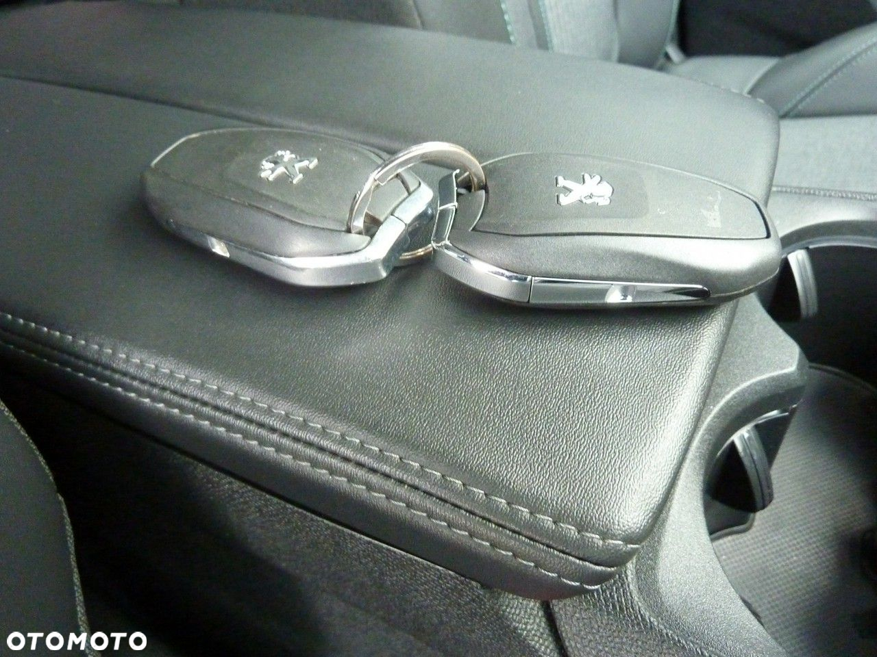 Peugeot 3008 - 17