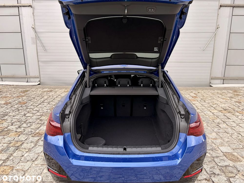 BMW Seria 4 420d xDrive mHEV M Sport - 9