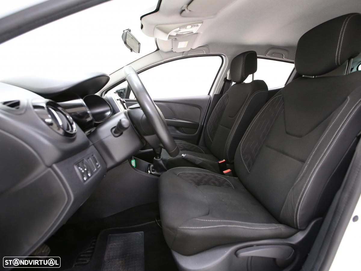 Renault Clio 1.5 dCi Limited - 8