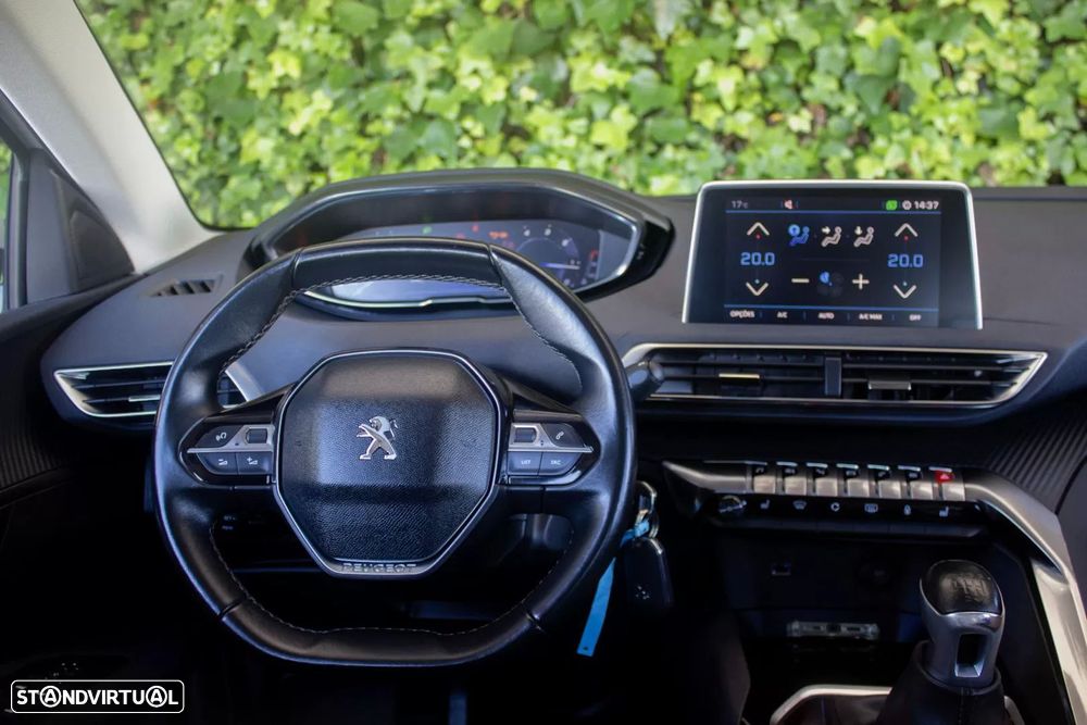 Peugeot 3008 1.5 BlueHDi Active - 15