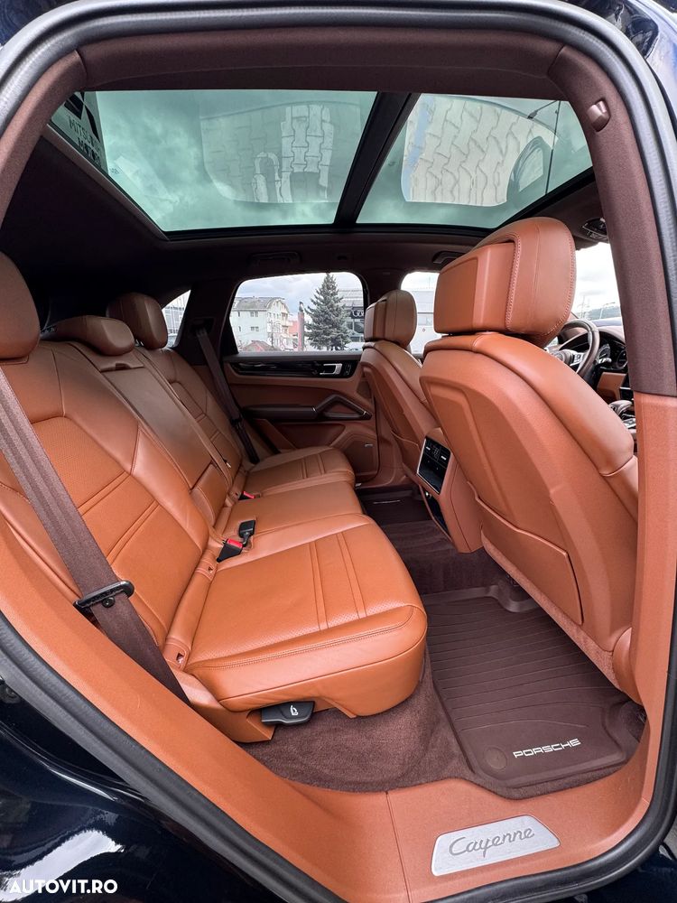 Porsche Cayenne E-Hybrid Tiptronic S - 8